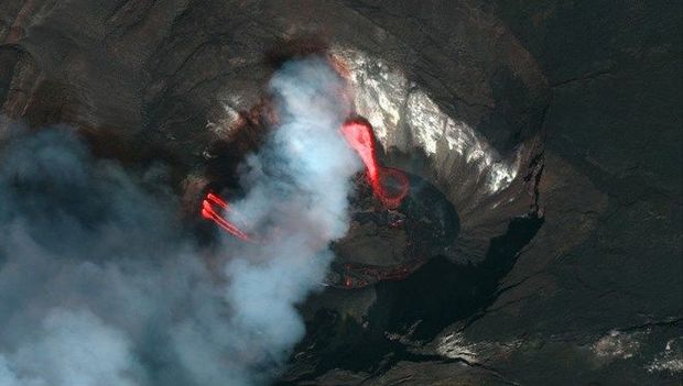Dünyanın ən böyü vulkanı oyanır: İnsanlara xəbərdarlıq edildi