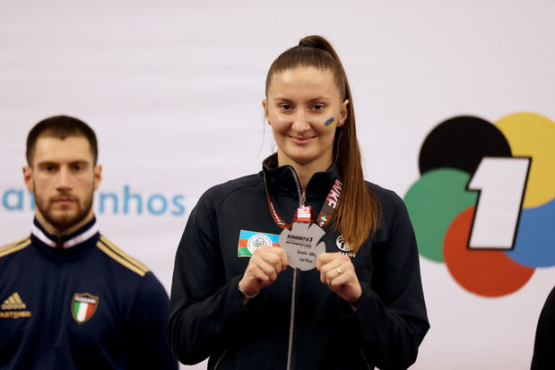 Olimpiya medalçımız mükafatlandırma mərasiminə üzünə Ukrayna bayrağını çəkdirərək qatılıb - FOTO