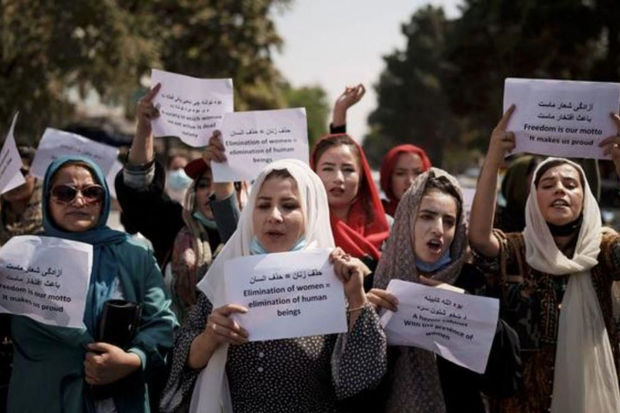 İrandan “Taliban”a dəstək: Qadınların təhsil hüququ Əfqanıstanın daxili işidir