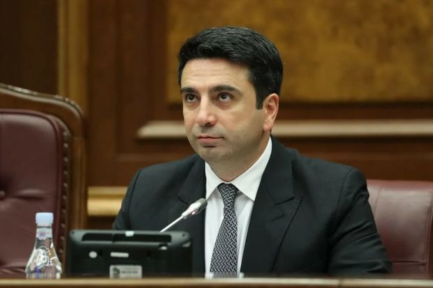 Alen Simonyan: “İrəvan Bakı ilə sülh müqaviləsi imzalamağa hazırdır”