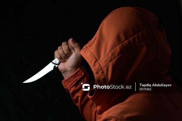 Oxu.az - В Шамкире 32-летний мужчина получил ножевое ранение