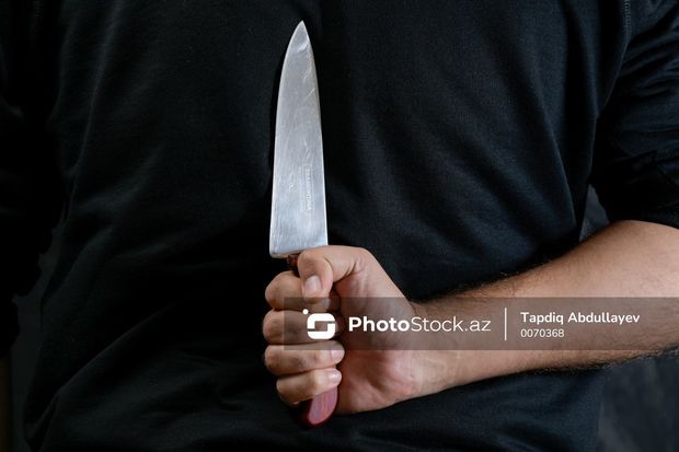 Cəlilabadda 30 yaşlı kişi taksi sürücüsünü bıçaqladı - TƏFƏRRÜAT